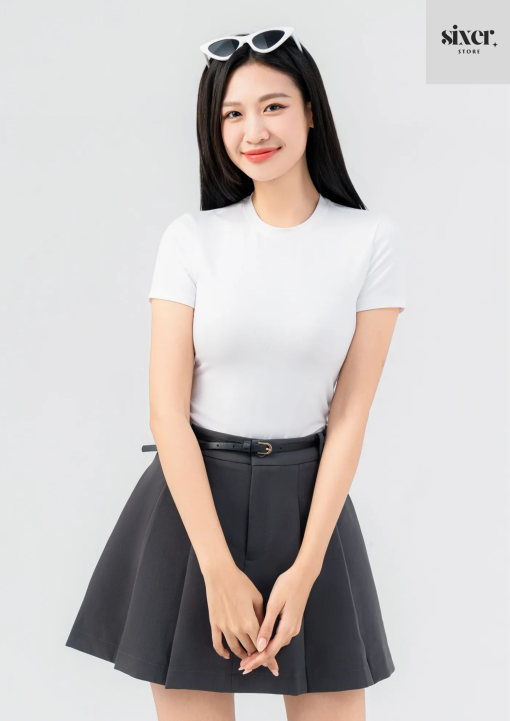 Áo Phông Ôm Cổ Cao Croptop